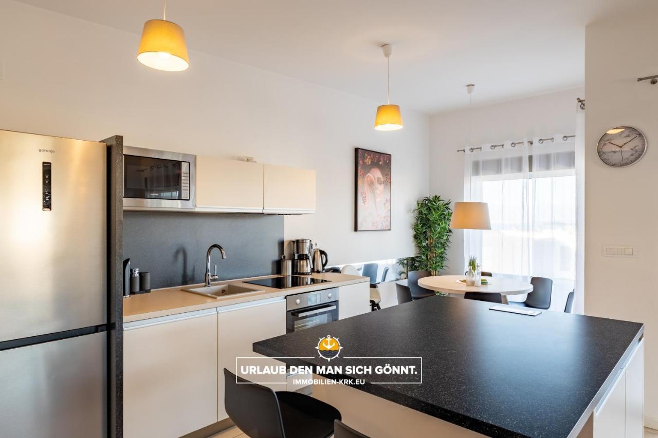 Penthouse Panorama Deluxe In Malinska Lejlighed Eksteriør billede