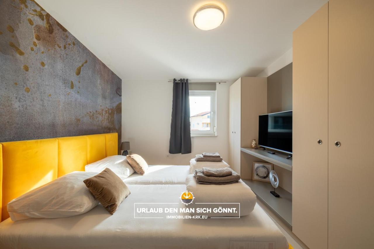 Penthouse Panorama Deluxe In Malinska Lejlighed Eksteriør billede