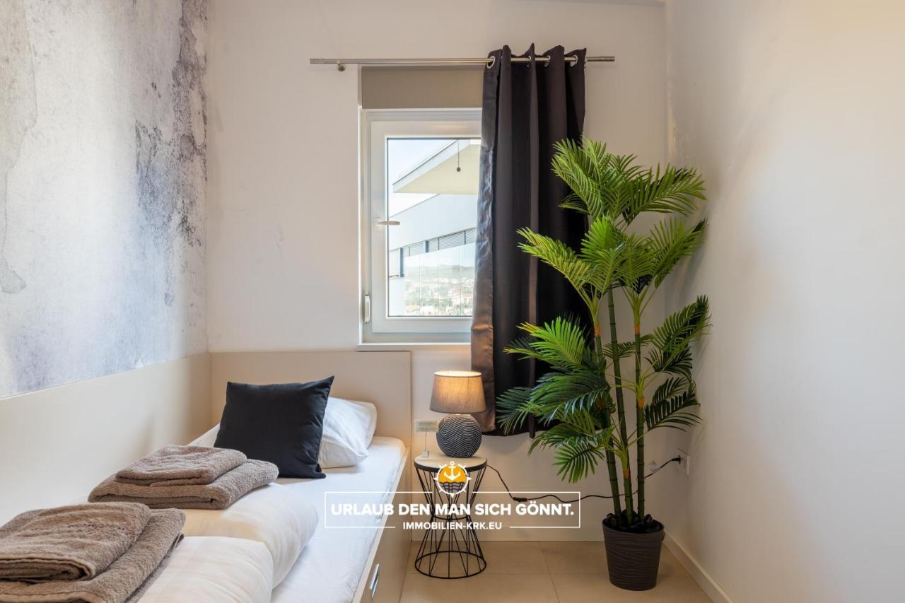 Penthouse Panorama Deluxe In Malinska Lejlighed Eksteriør billede